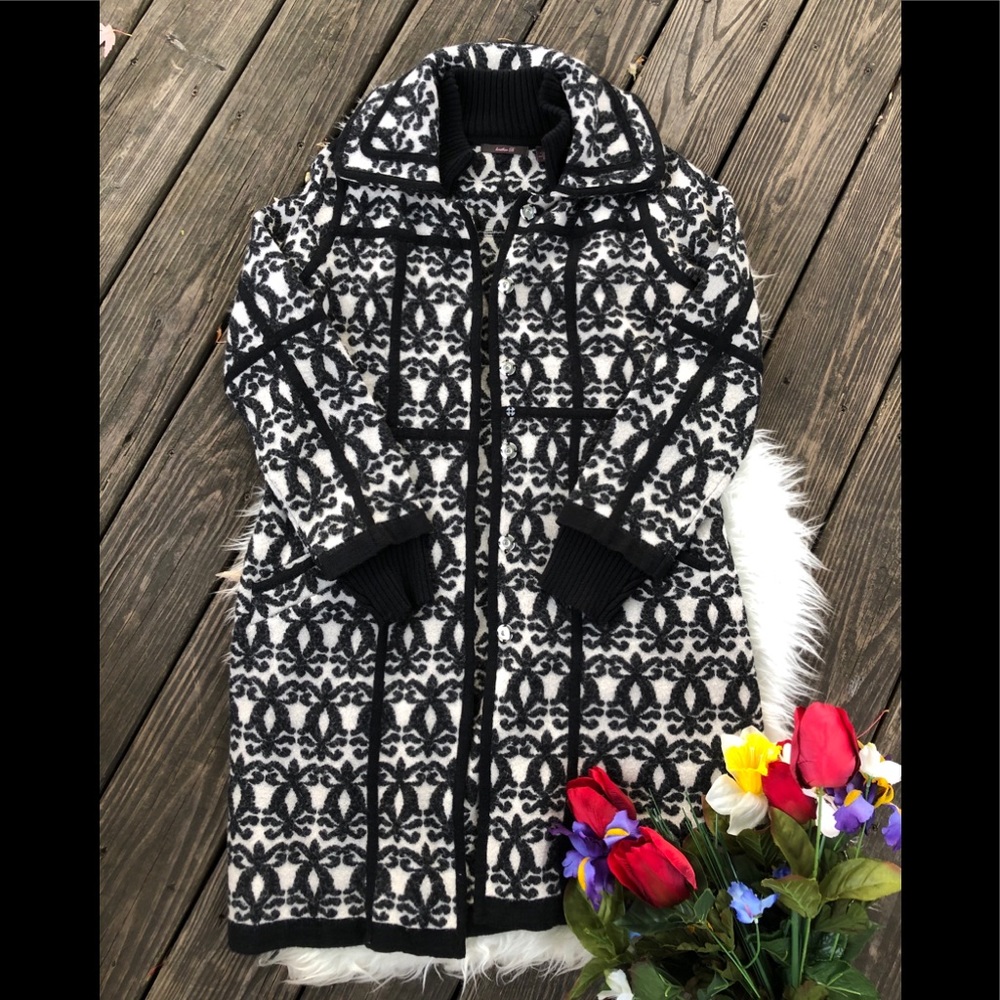 🌺GORGEOUS long wool blend cardigan🌺